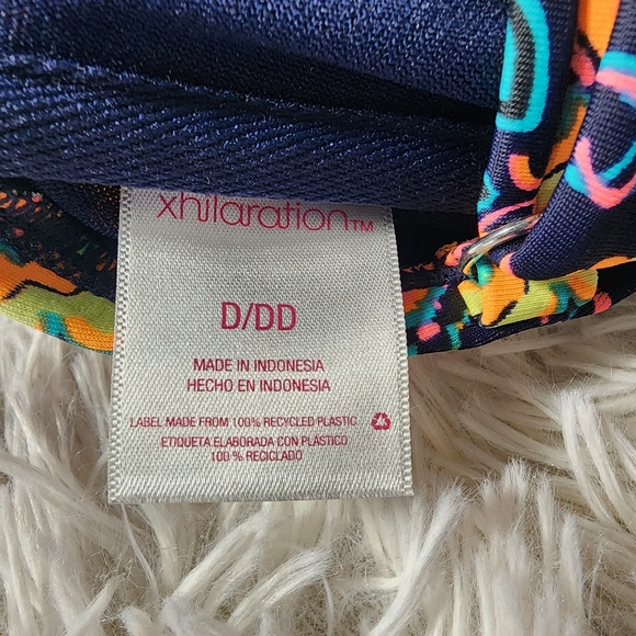 D/DD Colorful Floral Bikini Top - Picture 4 of 6